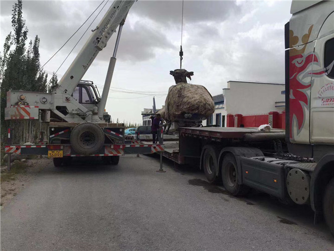 临夏狭窄场地（如小区、车间）适合用哪种吊车？